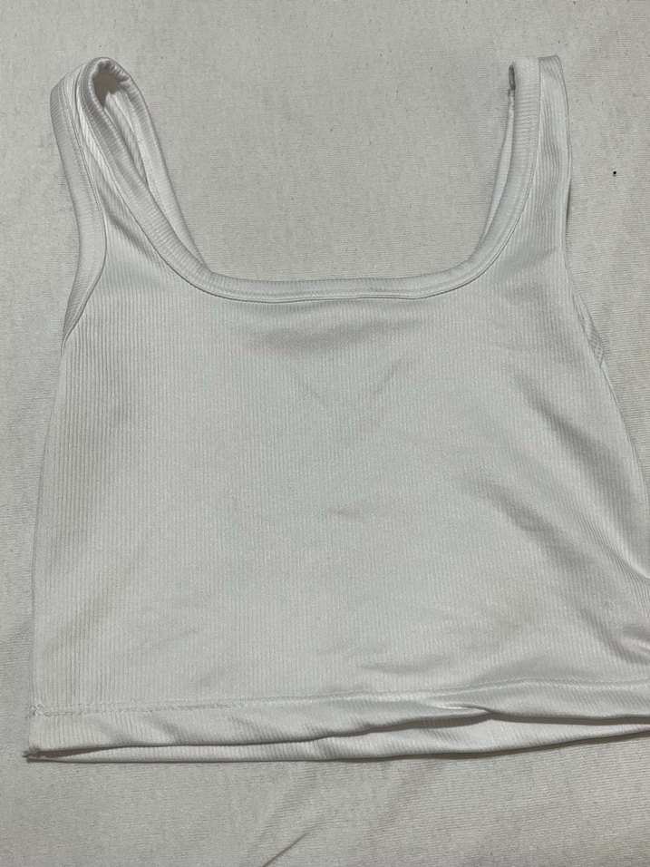 Kadın Beyaz Kolsuz Crop Top - Görsel 2