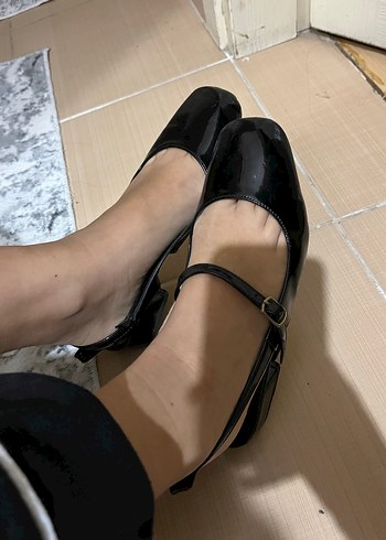 Diğer Tokalı Siyah Rugan Stiletto Kadın Ayakkabı