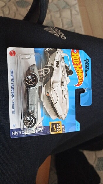 HOT WHEELS FAST AND FURIOUS (PREMİUM DEĞİL) CORVETTE GRAND SPORT