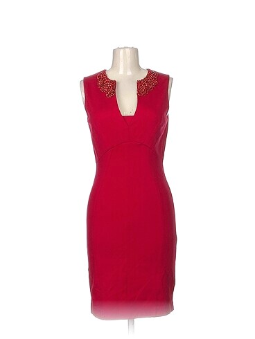 Ted Baker Kısa Elbise %70 İndirimli.