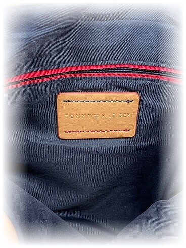 Beden Tommy Hilfiger Kol Çantası %70 İndirimli.