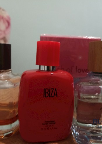 Kadın Parfüm Seti: Zara, Ibiza, Avon ve Watsons