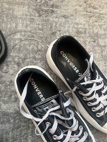 40 Beden Converse ayakkabı