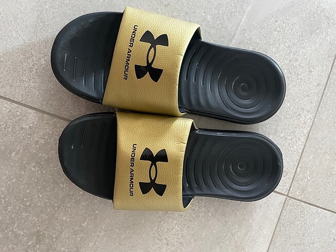 Under Armour 37 numara terlik