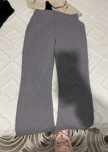 Gri Drapeli Kadın Kumaş Pantolon - Görsel 2