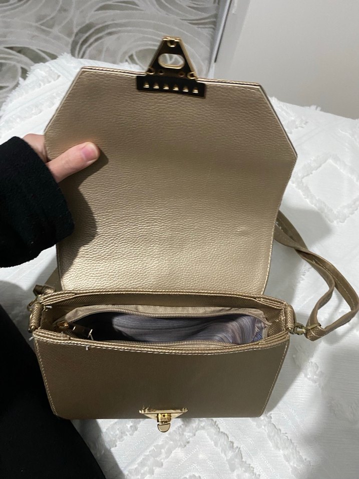 Klasik Bej Deri Kadın Çanta - Görsel 3