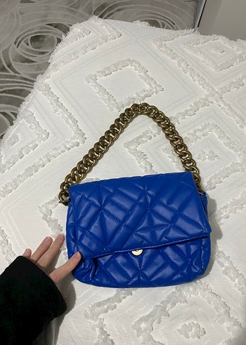 Mavi Zincir Detaylı Deri Kadın Çanta - Görsel 2