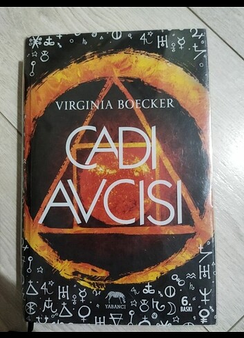 Cadı avcısı serisi ilk kitap