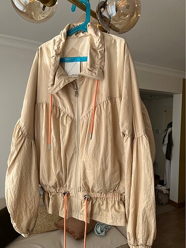 Pull and Bear Pull and bear yağmurluk sweat