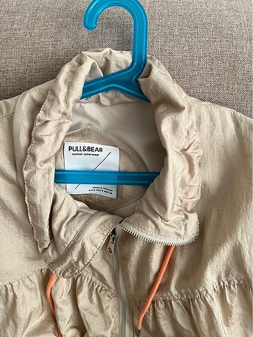 s Beden camel Renk Pull and bear yağmurluk sweat