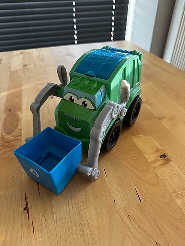 Play doh çöp kamyonu oyun hamuru
