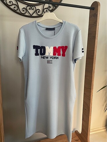 Tommy Mavi Elbise