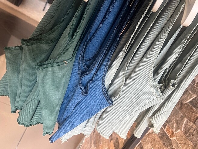 H&M Askılı crop
