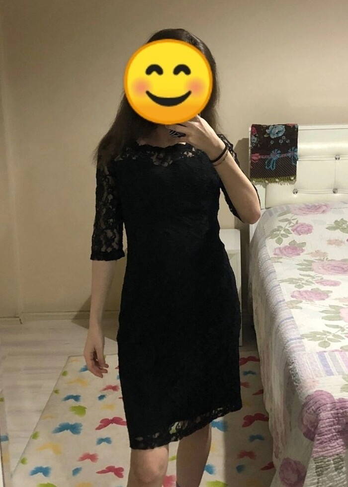 Dantelli kısa elbise. - Görsel 3