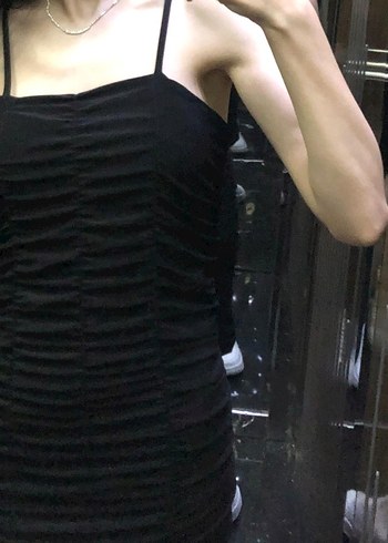 Siyah Pilili Uzun Askılı Gotik Abiye Elbise - Görsel 6