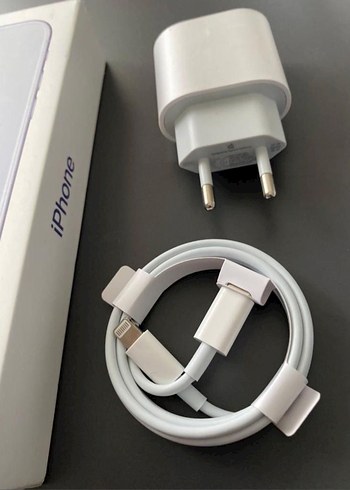 iPhone Beyaz Şarj Adaptörü ve Kablo 20w lightning uclu
