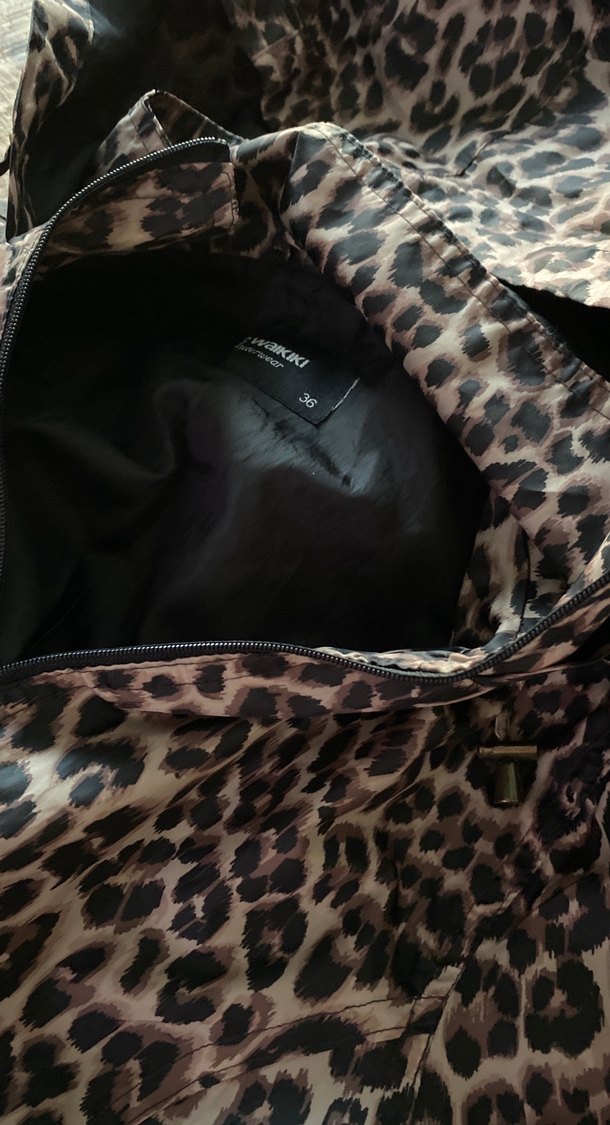 Leopar Desenli Kapüşonlu Hamile Kabanı - Görsel 4