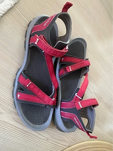 Decathlon Defatlon sandalet