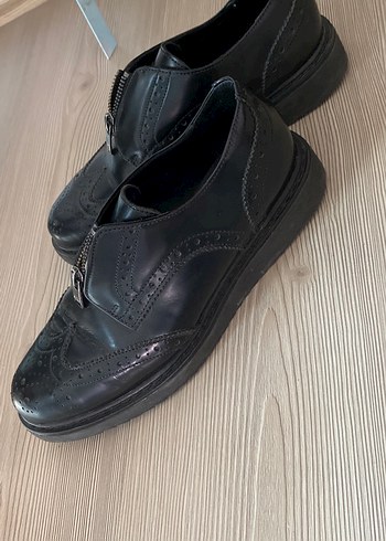 Kemerli Siyah Deri Kadın Klasik Ayakkabı - Görsel 3