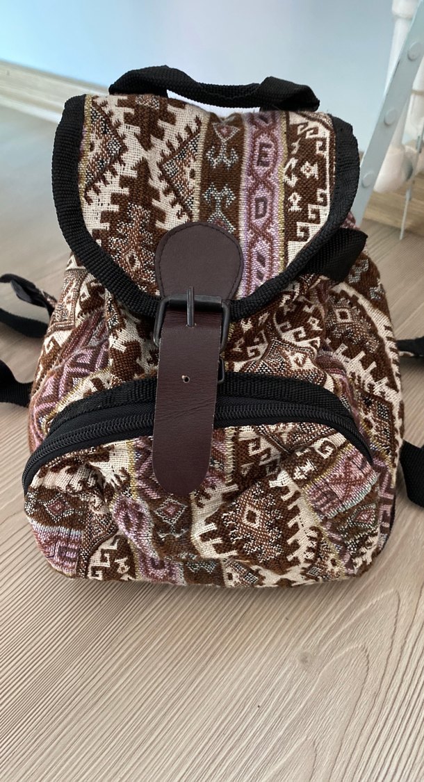 Bohem Tarzı Kemer Tokalı Sırt Çantası - Görsel 2