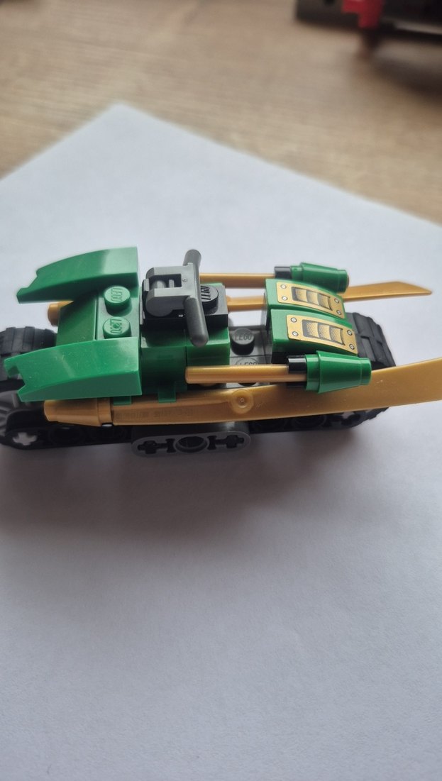 Yeşil Lego Paletli Araç - Görsel 3