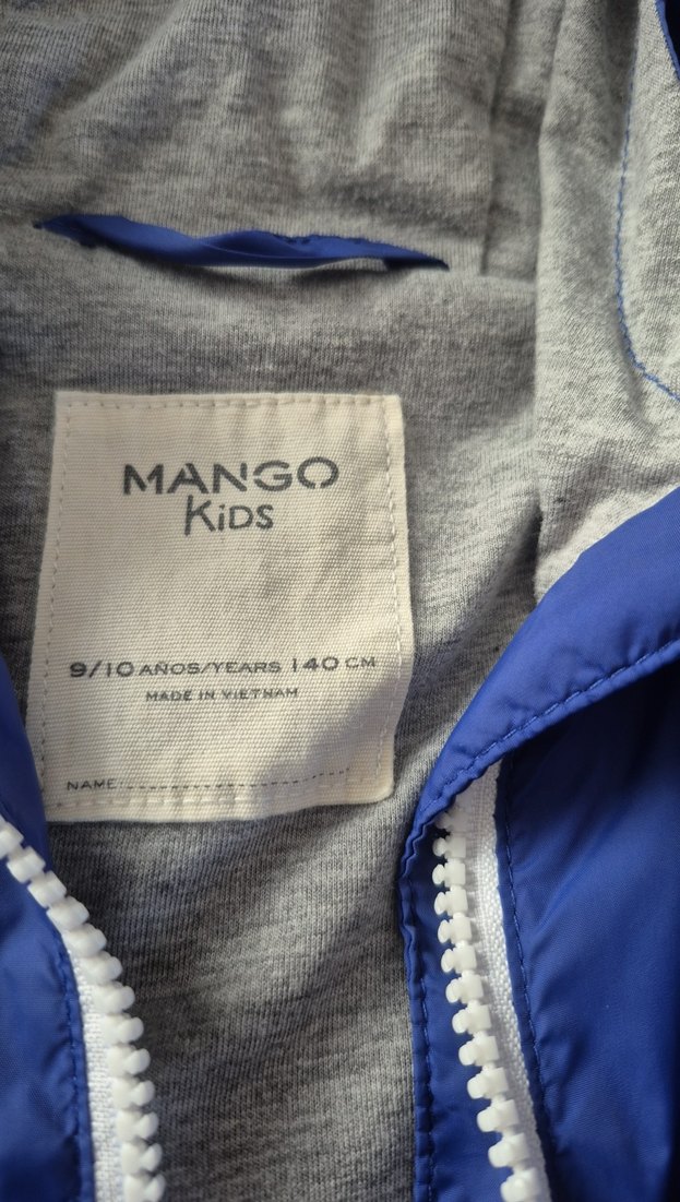 Mavi Kapüşonlu Erkek  çocukYağmurluk - Görsel 2