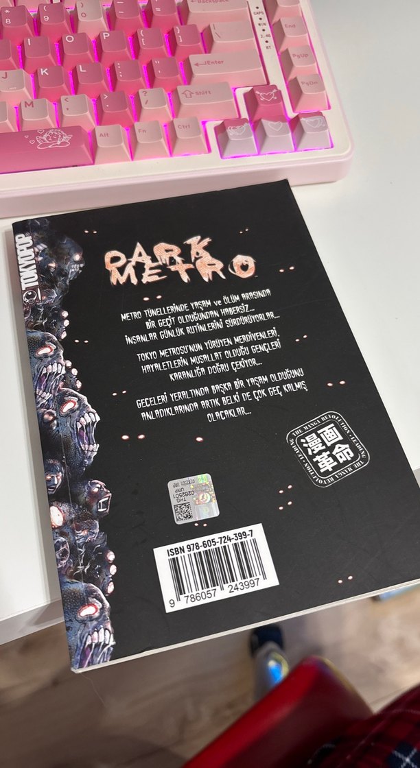 Dark Metro Cilt 1 - Görsel 2