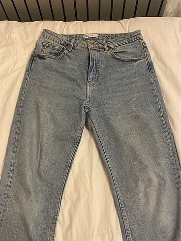 Zara Straight Fit Jean