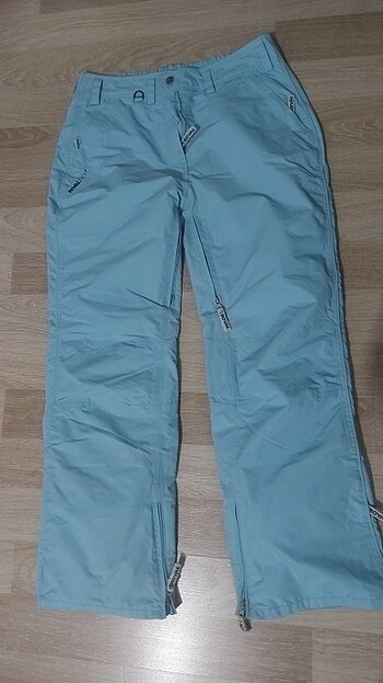Kar pantolonu
