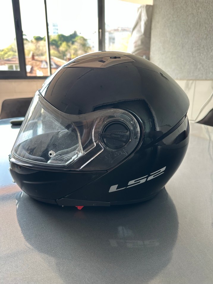 LS2 kask temiz yeni gibi - Görsel 4