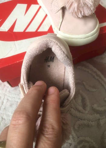 Pembe Kadife Kürklü Kız Çocuk Spor Ayakkabı - Görsel 2