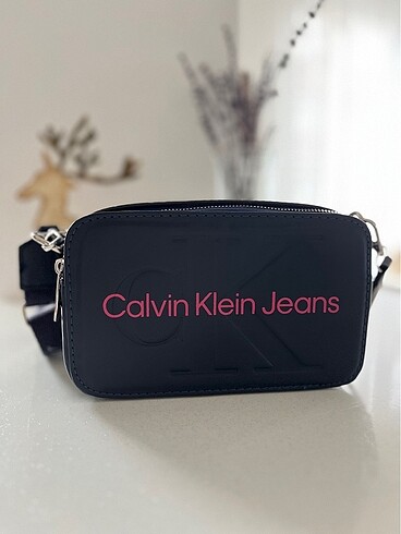 Calvin Klein A kalite CK çanta modelimiz