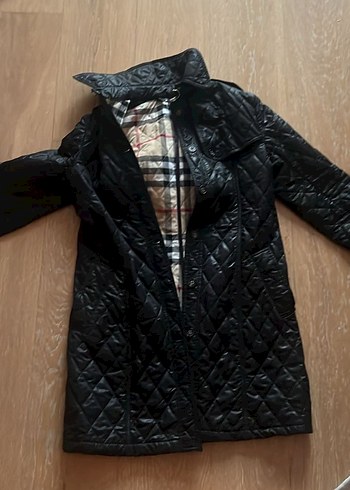 Burberry Siyah Uzun Burrbery Unlu Mont