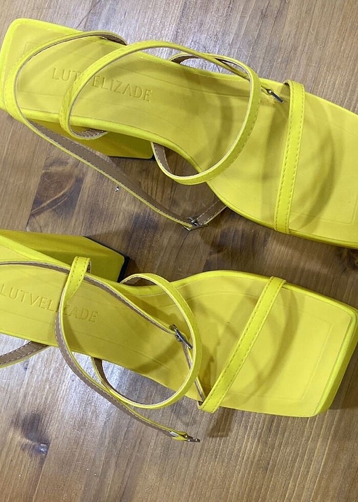 lutvelizade topuklu ayakkabı - Görsel 4