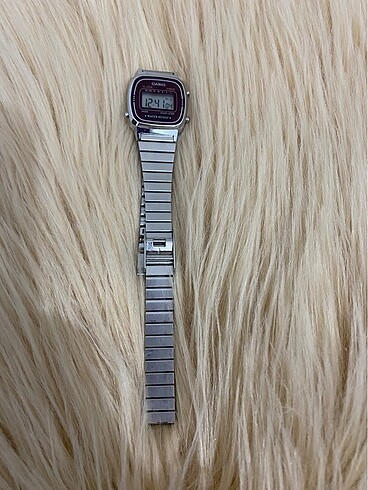 Casio kadın saat