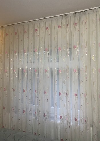 Pembe İşlemeli Tül Perde