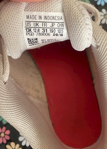 31 Beden beyaz Renk Beyaz Adidas Spor Ayakkabı