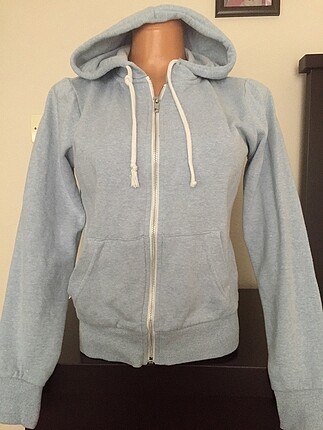 H&M sweat XS beden