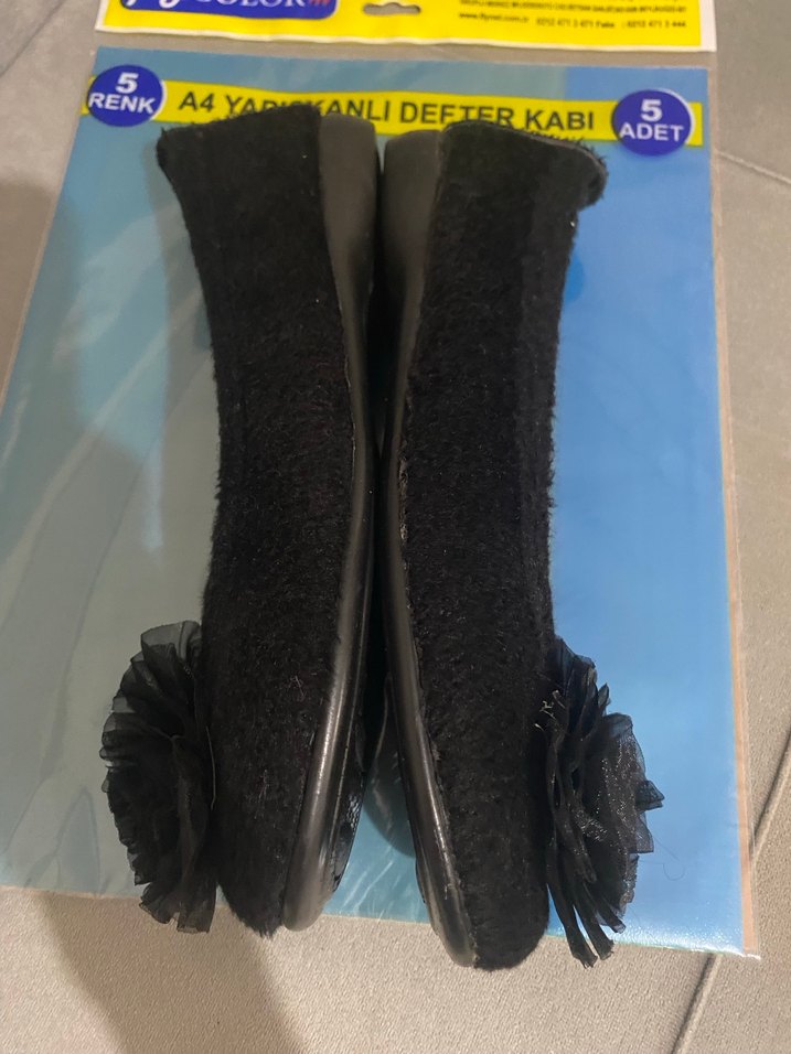 Kız Çocuk Siyah Lastikli Babet Ayakkabı - Görsel 4