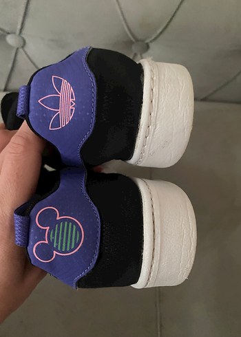 Adidas spor ayakkabı - Görsel 4