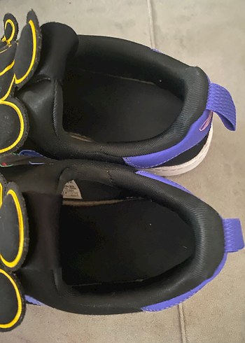 Adidas spor ayakkabı - Görsel 2