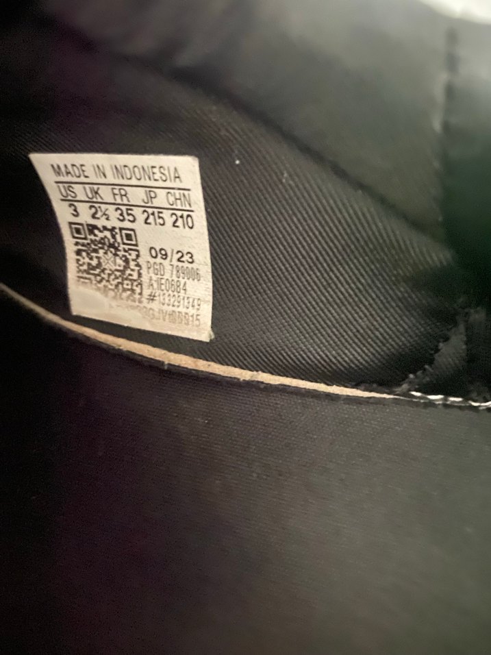 Adidas spor ayakkabı - Görsel 3