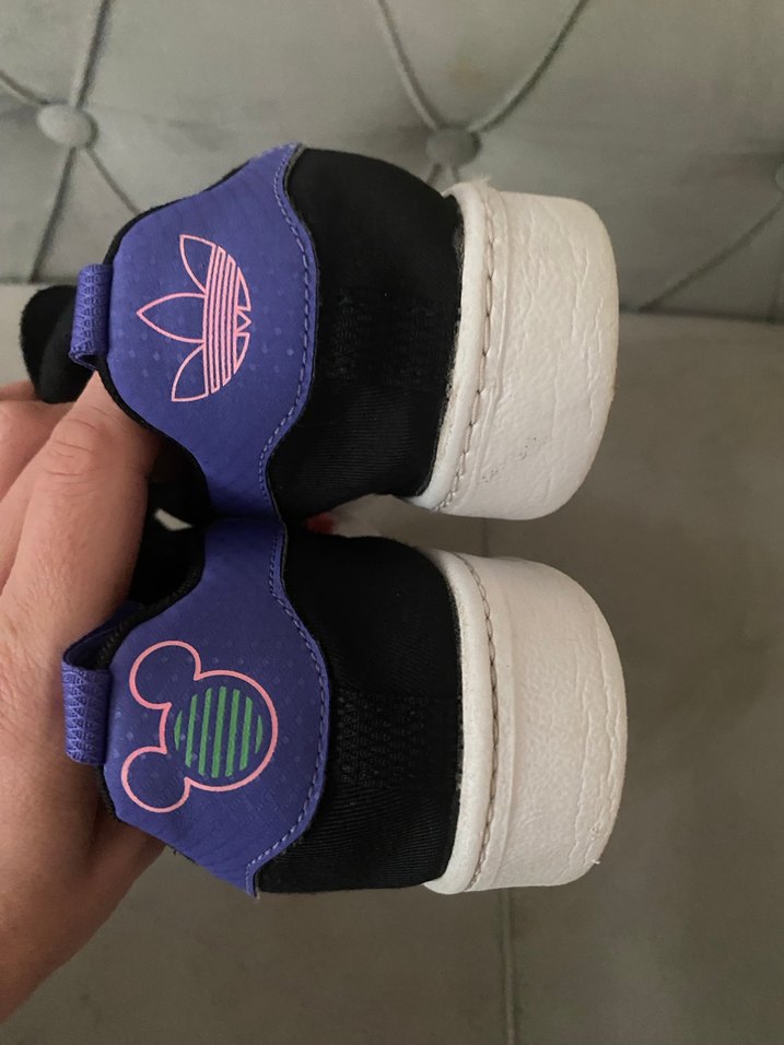 Adidas spor ayakkabı - Görsel 4