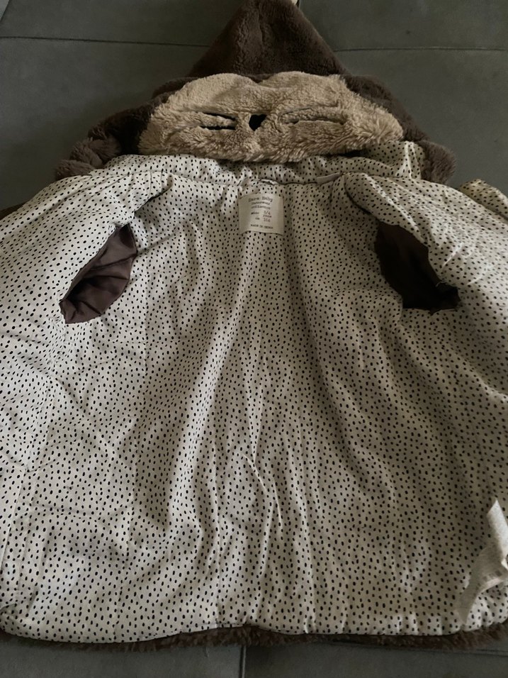 Kız Çocuk Kahverengi Kapüşonlu Peluş Ceket - Görsel 3