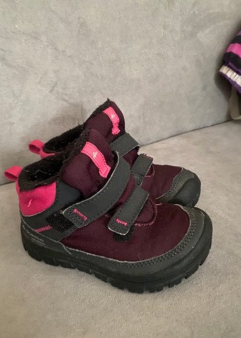 Kız Çocuk Pembe Cırt Cırtlı Kauçuk Bot