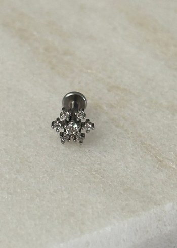 Minimal Kar Tanesi Şeklinde Taşlı Silver Piercing - Görsel 2