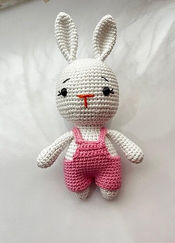 Amigurumi tavşan 