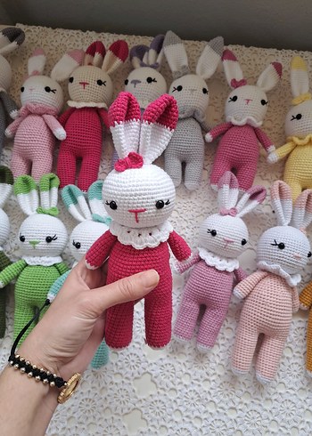 Fisher Price Renkli Pembe Örgü Tavşan Peluş Oyuncak