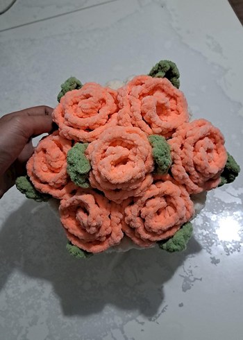 Beden Gri Peluş Çiçekli Dekoratif Oyuncak