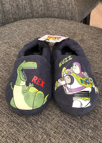 Zara Renkli Pop Kültür Erkek Çocuk Ev Terliği